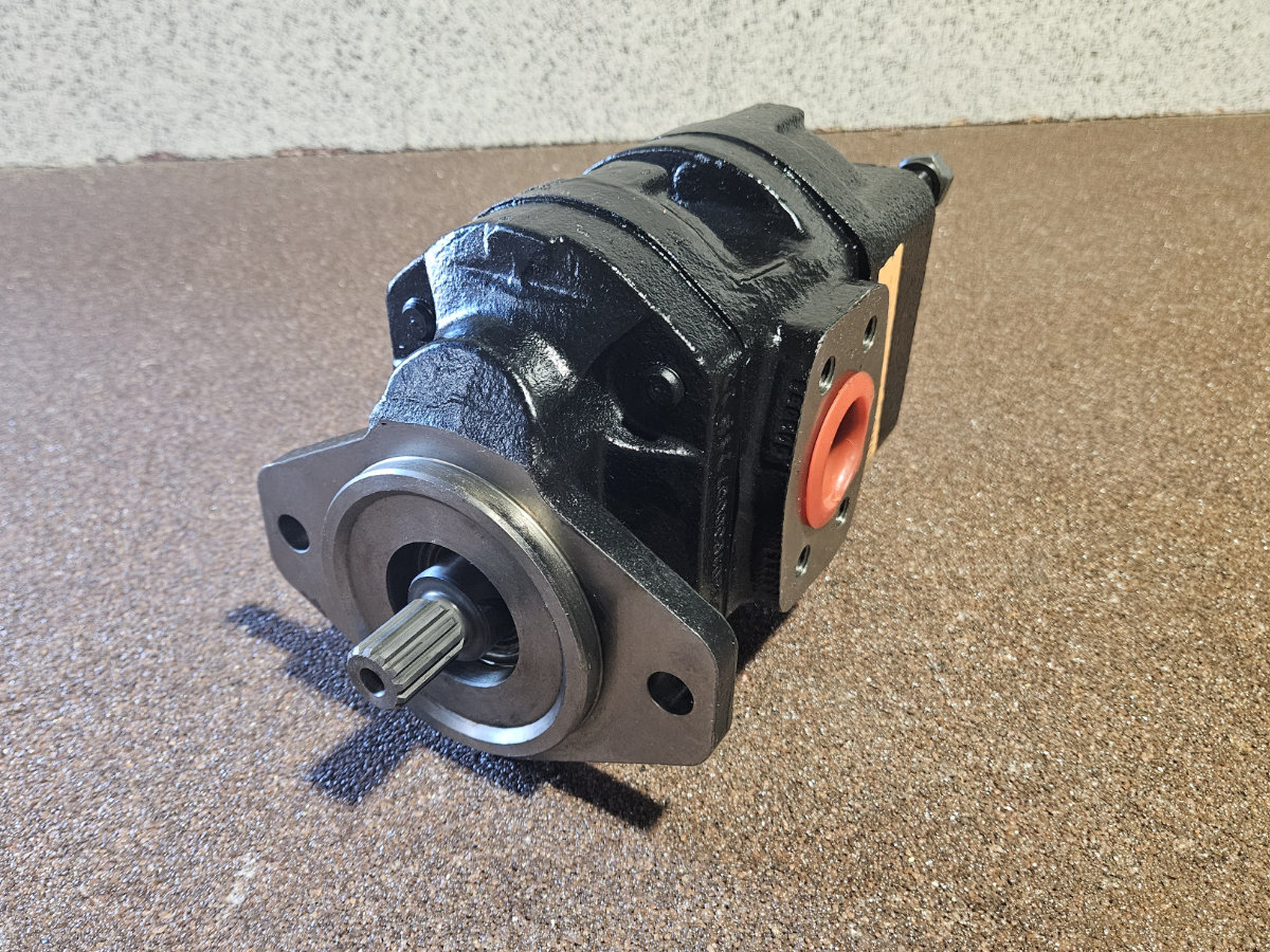 Pompa hydrauliczna Hydreco X1A50235023 147302 1C – ogólny widok